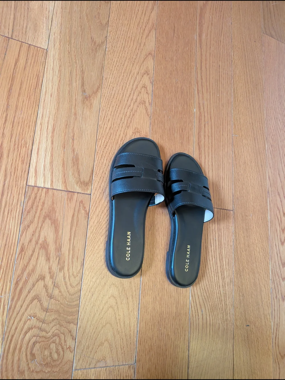 Cole Haan Flynn Slotted Slide Black Leather Sandals Size 7B